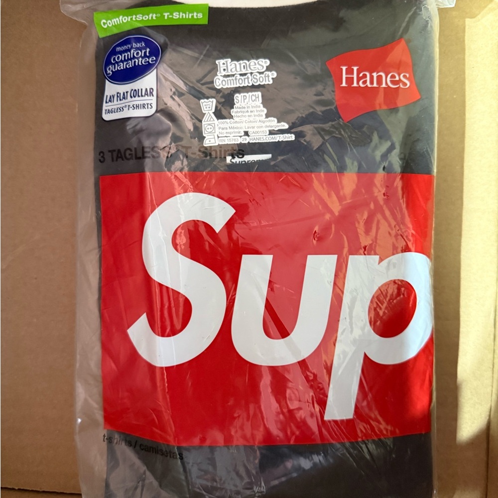 Supreme X Hanes Tagless Tees (3 pack) SMALL BLACK Soft T-Shirts NEW IN BAG NWT